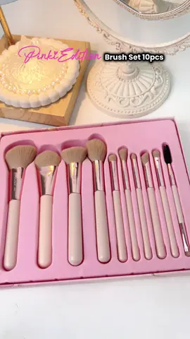 PinkiEdition brush 10pcs yang lembut dan lucukk 💞😍 #MAANGEbeauty #MAANGEtools #viral #pilihbrushpilihMAANGE #MAANGEFriece 