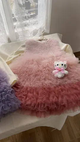 #thoitrangtreem #doxinhchobe #setbegai #vaybegai #vaycongchua 