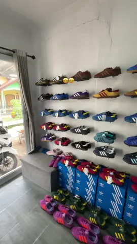 ready ladss 🤩🫶🏻👋🏻 #fyp #adidascityseries #adidaswarszawa #adidasshanghai 