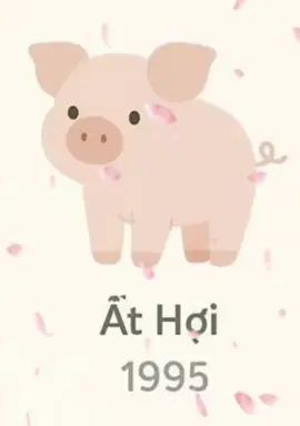 Tuổi Ất Hợi 1995… nghe thì hiền, nhìn thì bình yên, nhưng cuộc đời lại chẳng hề nhẹ nhàng. Sinh ra mang cái tấm lòng quá tốt, quá thương người, quá dễ tin… nên càng lớn càng chịu nhiều vết thương âm thầm. Người tuổi này sống chân thành, nhưng đời lại hay gửi đến họ những bài học đắt giá. Tuổi trẻ của Ất Hợi thường là giai đoạn vật lộn: Không có ai nâng đỡ, không có bệ phóng, cái gì cũng phải tự cố gắng, tự gồng, tự nén đau vào trong. Làm nhiều, nghĩ nhiều, lo nhiều… nhưng nói ra thì chẳng ai hiểu. Tình duyên càng khổ. Thương ai cũng hết mình, nhưng người đến lại nửa vời. Có người yêu sai một lần là đóng cửa trái tim suốt một thời gian dài. Có người muốn giữ nhưng số lại bắt phải buông. Ất Hợi 1995 là kiểu người: Nhìn mạnh mẽ – nhưng thật ra tổn thương sâu. Nhìn vô tư – nhưng lại mang cả trăm nỗi lo trong lòng. Công việc của tuổi này cũng không phẳng phiu. Vướng đủ thứ trở ngại, phải “đập đi xây lại” vài lần mới đứng vững được. Họ không hay than, nhưng trong lòng lúc nào cũng áp lực… chỉ là không cho phép mình gục xuống. Điều lạ là: Càng khổ, người tuổi 1995 càng lì. Càng vấp, càng trưởng thành. Càng tổn thương, càng khó ai lừa được thêm lần nữa. Hậu vận của Ất Hợi không giàu nhanh… nhưng sẽ ổn định và bền vững, vì tất cả những thứ họ có đều do chính họ tự dựng lên. Ất Hợi 1995 – Một đời không ồn ào, nhưng sau mỗi nụ cười lại là cả một bầu trời từng trải mà không phải ai cũng nhìn thấy.”