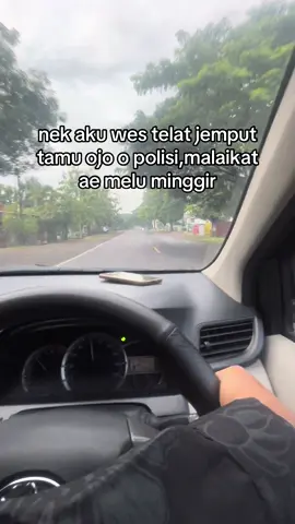 28 panggilan tak terjawab haha #daffatrans #ngawi24jam #rentalmobilngawimurah #rentalmobilngawi 