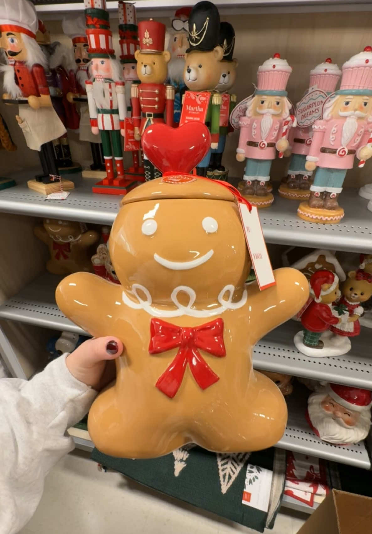 Christmas finds @Marshalls 🎀🛍️🎄🎀 #marshalls #marshallsfinds #marshallshaul #shopping #christmas 