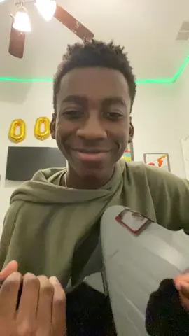 Merry Christmas (I saw you flinch) #xyzbca #fyp #fypシ゚viral #guitar #christmas