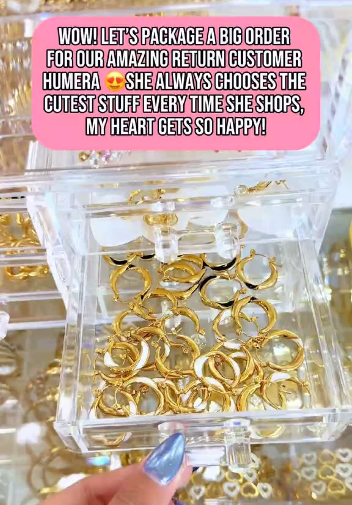 WOW! package a BIG order for our amazing return customer Humera 😍She always chooses the cutest stuff every time she shops, my heart gets so happy!