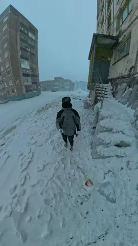 Обычное субботнее ноябрьское утро в Норильске #Норильск #Талнах #Кайеркан #воркута #север @insta360 official 