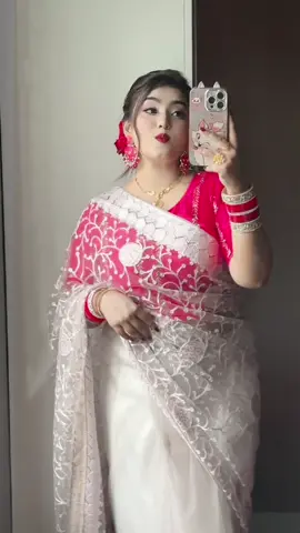 -দুই দিনের নয়,আসল ভালোবাসা হলো শেষ নিঃশ্বাস পর্যন্ত হাত ধরে থাকার প্রতিশ্রুতি!💙✨🌸