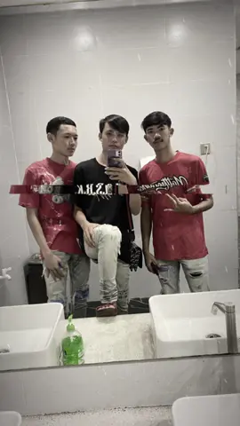 ມາຫລິ້ນແຜ່ນສຽງແນ່😚#ດັນຂຶ້ນຫນ້າຟີດໃຫ້ແດ່ #fyp #ຟິດດດດ✨ 