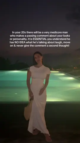 ‘I just prefer to date girls who are confident’ 👀 great now I’ll have confidence issues for the next 10+ years 😕 #girlproblems #LifeAdvice 