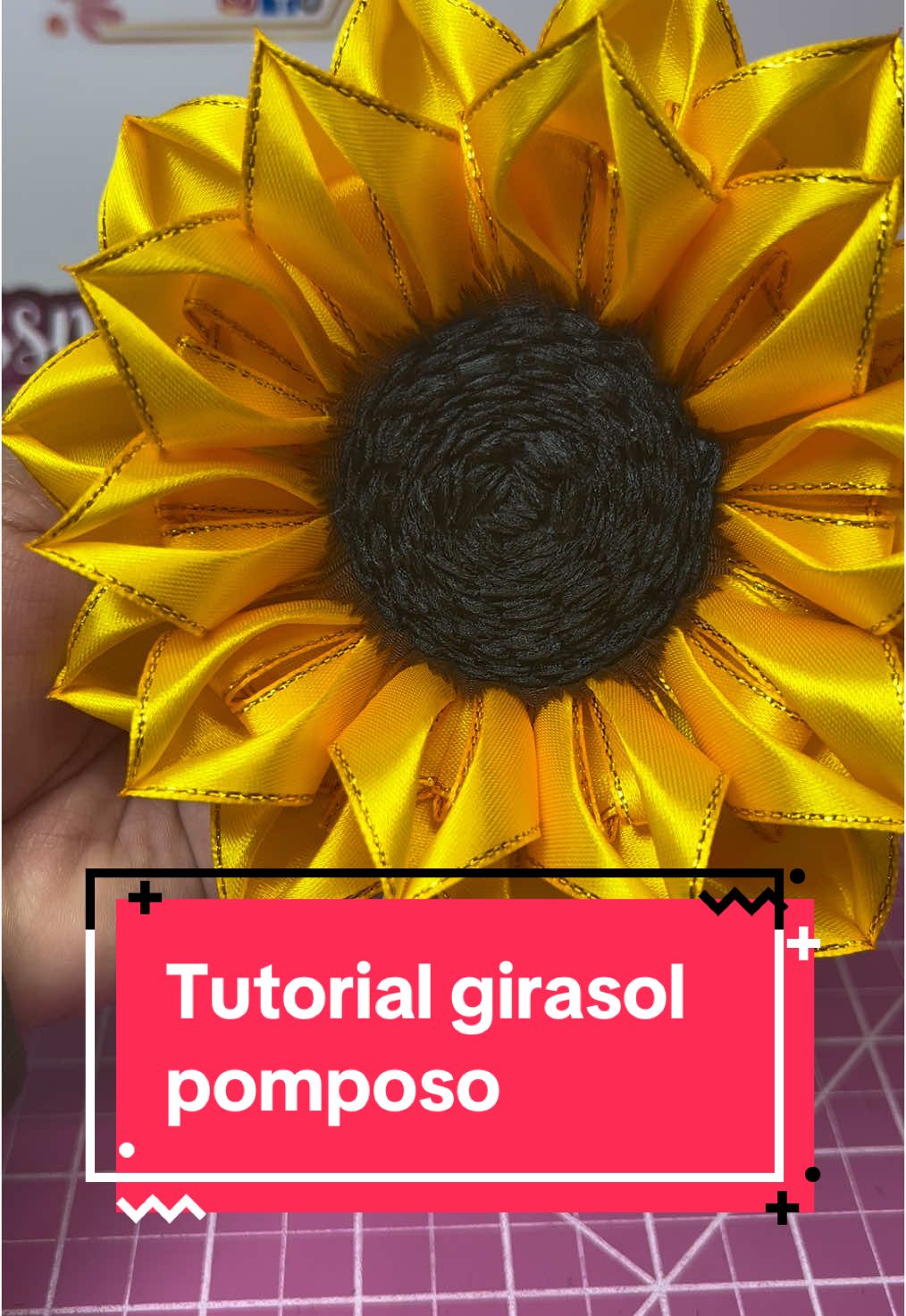 Tutorial girasol pomposo  . . #essmeescreations #tutorialgirasol #tutorials #tutoriales #girasoles #sunflowertutorial #sunflower #sunflowers 