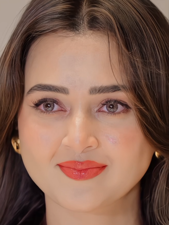 Gorgeous 🩷💫🥺 #tejasswiprakash #tejatroops #gorgeous #beautifulfacegirls #beautyandthebeast 