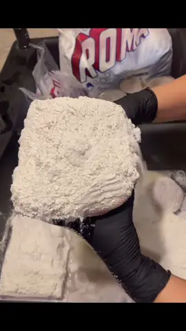 Powderbombs from Roma, comet’ & pinalen overload @ Lori_loves_paste23  #roma #CleanTok #pinalen #laundry #overload 