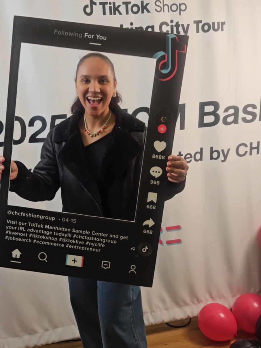 NYC First tik tok event thanks for my beautiful girly @iamdanielaamador for the invite. Had so much fun and made so many connections. #nycinfluencer #dmvtiktok #NYC #tiktok 