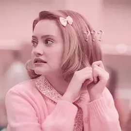 she’s coming to end pennywise .. || #welcometoderry #patriciastanton #pennywise #it #xzyabc 