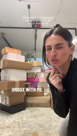 Thank you to these amazing brands but PLEASE update my address 😭😭😭😭 @Origins Skincare @belif USA @Dr. Groot Hair @Peach & Lily @Dae Hair @Le Monde Gourmand @Charlotte Tilbury 