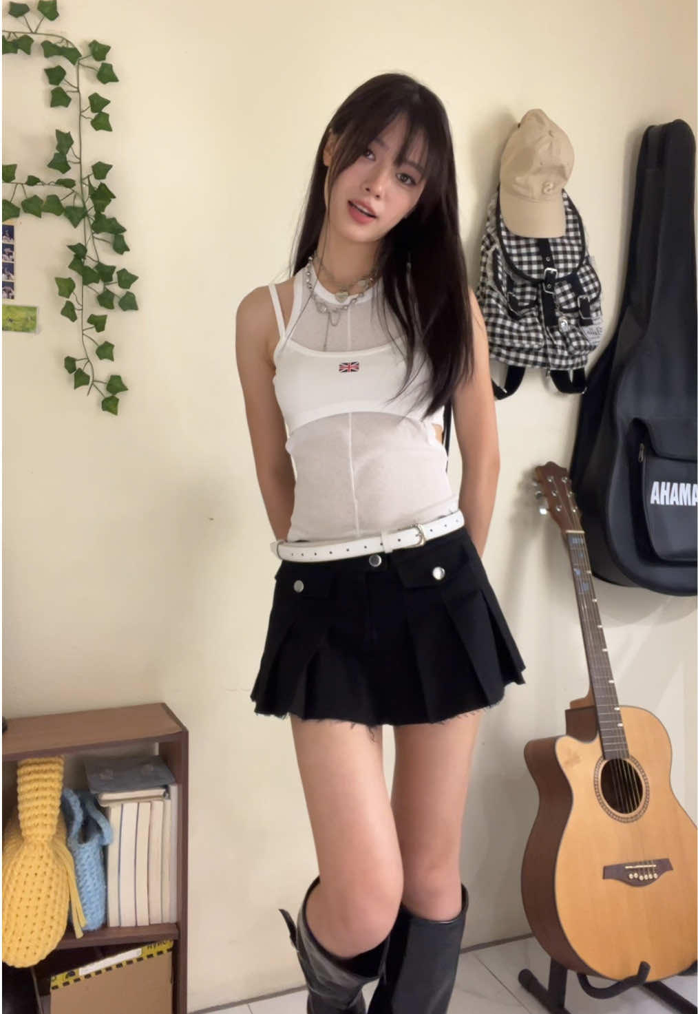 I ain’t your girlfriend @KILL SYSTEM #OOTD #fyp 