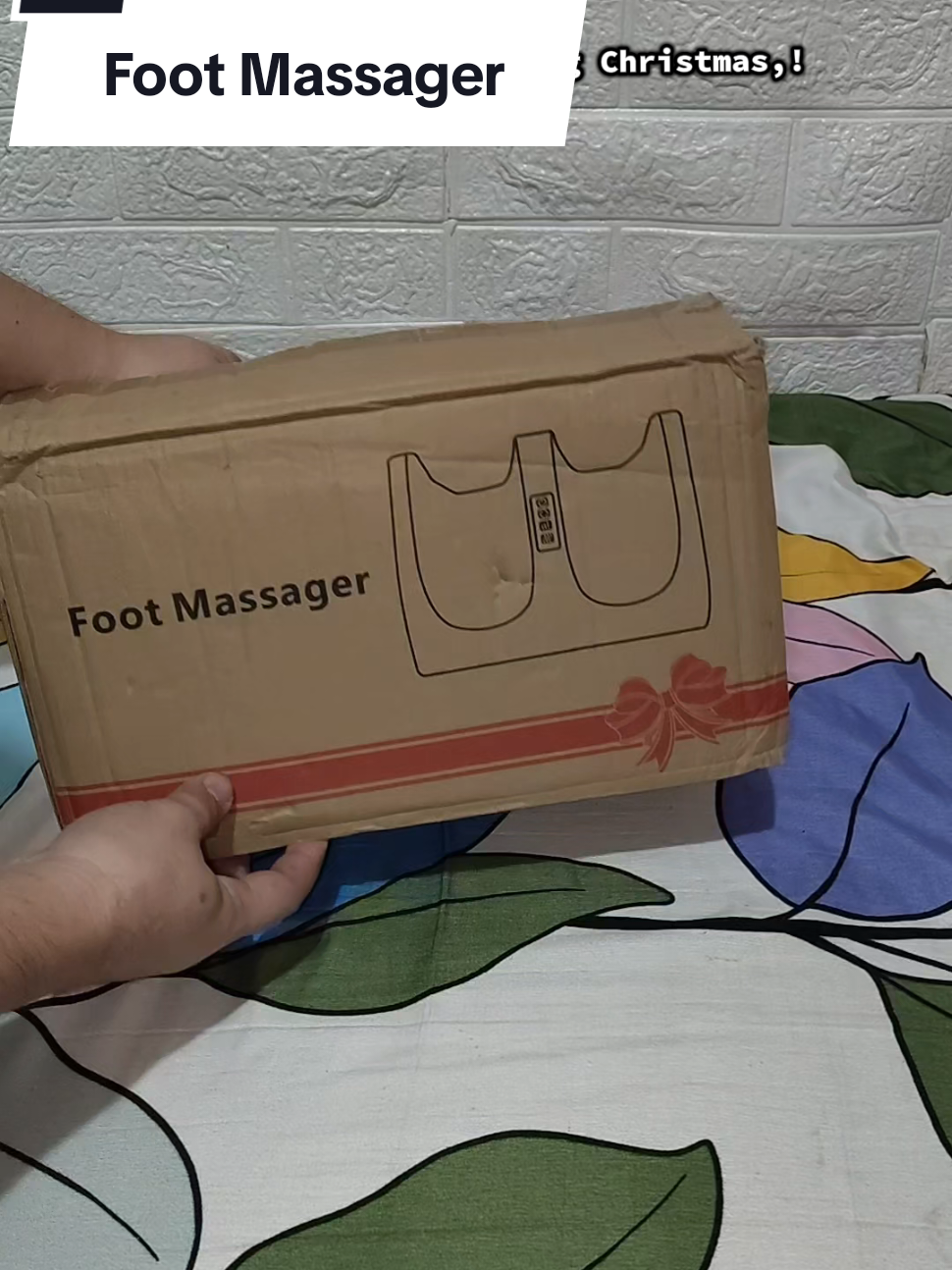 Wala ka pa pang regalo sa parents mo ngayong darating na xmas?i try mo tong Foot Massager na makakarelax sa kanilang mga paa..#Footmassager #massager #SelfCare #massageathome #TiktokGiftRecos 