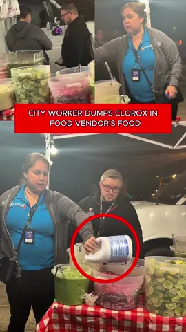 A city worker was seen dumping Clorox into a food vendor’s food at her stand in Denver, Colorado. In a video posted by Brenda Melendez, a person does this, then walks off to give the people a ticket. In other cities people will just take the food and give the vendor a ticket, but this wasn’t the case for a Tacolorado Food Vendor.#protectstreetvendors #streetvendors #foodvendor #usa🇺🇸 