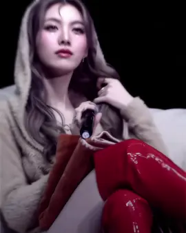 gái càng lét càng xinh 😔 #ormkornnaphat #lingorm #lo_frv 