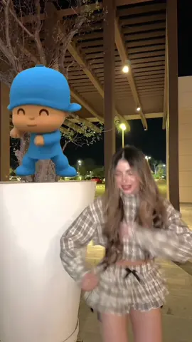 De niña veía pocoyo y hoy grabo con el 💙🤭👉🏻👈🏻#CapCut #trendpocoyo #pocoyo #fyp #trendingvideo 