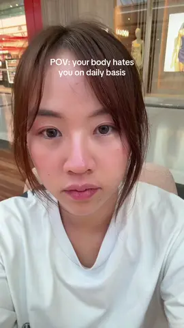 I have environmental allergies caused skin rashes or eczema.  I used to be too ashamed of it to be posting about it online……this is my first time showing parts of it online. I never feel pretty cos of it…unless I am in the right environment where I don’t get it. It’s UNCOMFORTABLE 😣😭😵 I wanna share more about it so I can find people like me so we don’t feel alone in this.  #allergy #eczema #hive #sensitivity #suffering 