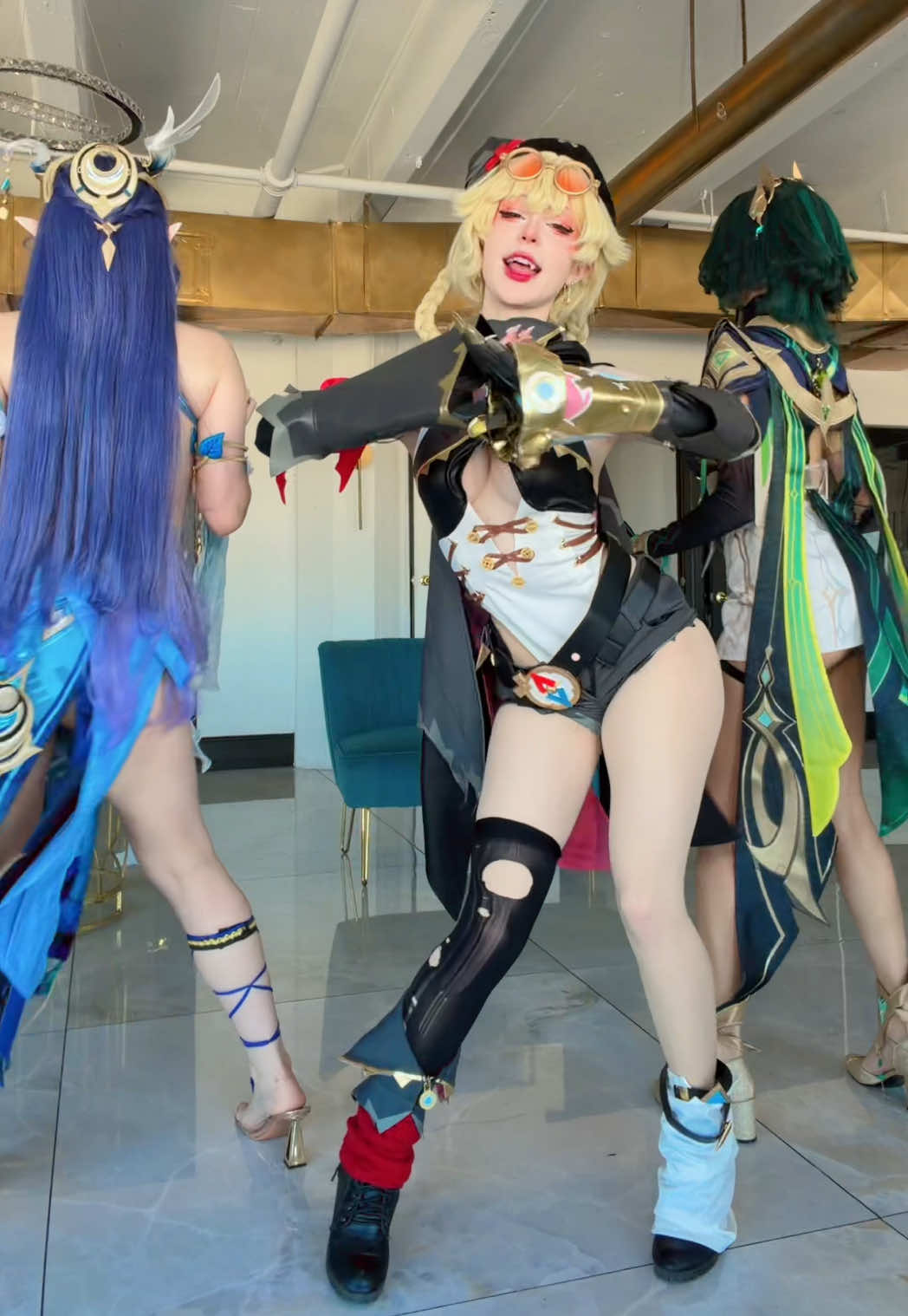 Rawr @Otterother on instagram✨  @Miss satinstars  #genshin #lauma #nefer #jahoda #cosplay