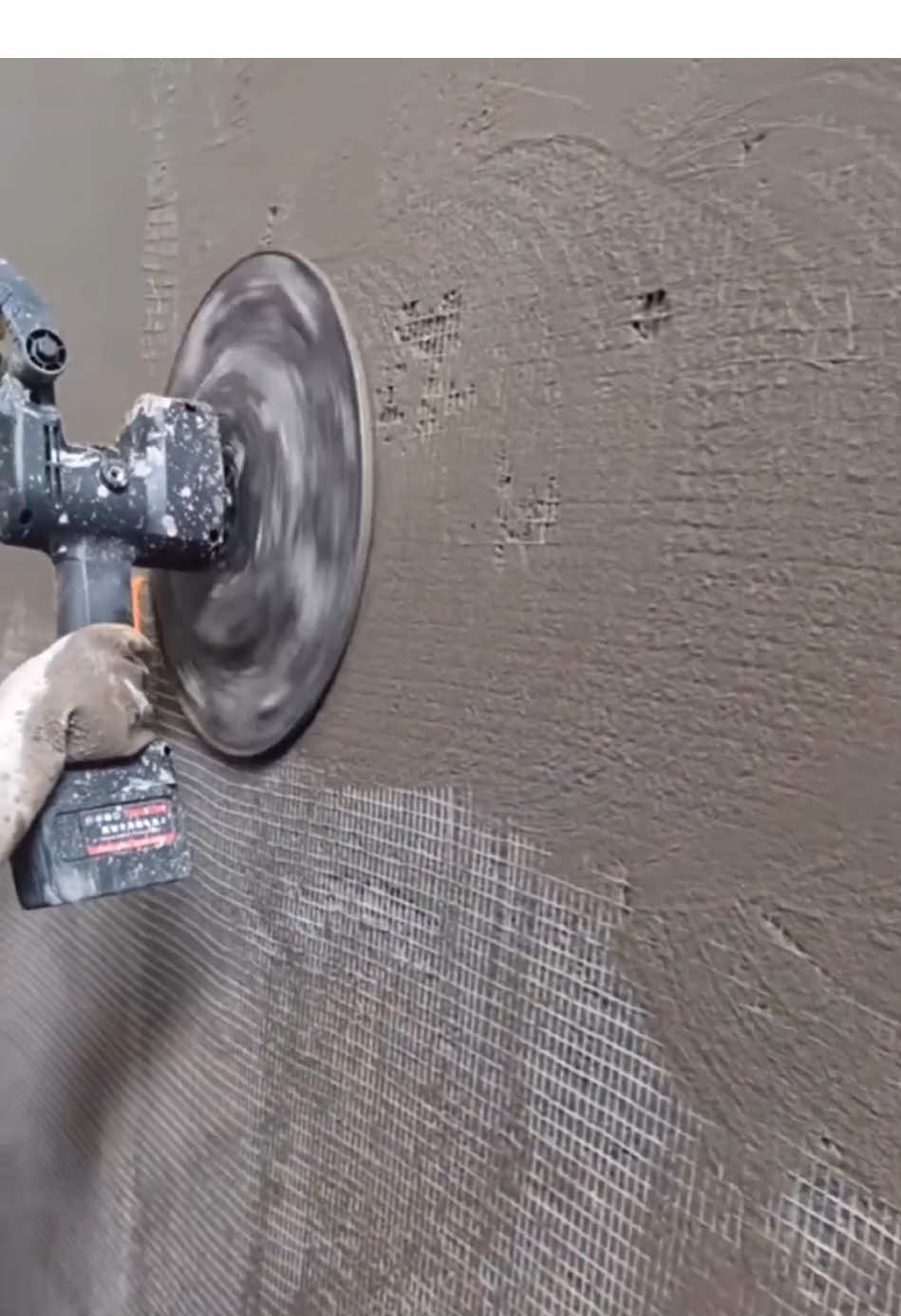 Handheld plastering trowel#💪💪 #diyproject #constructiontools #tiktokconstruction 