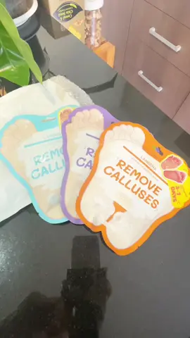 #มาร์กเท้า #ผลัดเซลล์ #บำรุงเท้า #เนียนนุ่ม