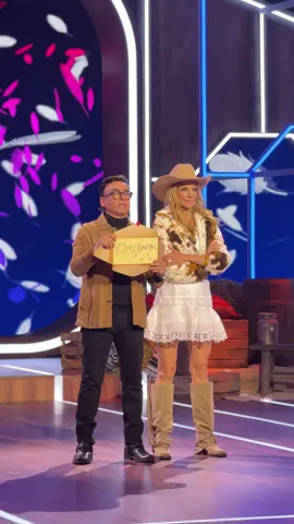 Con el legado de #ManolaDíez, #KimShantal se convierte en la primera nominada y así reaccionaron en el foro. 📜✍🏻🔥🤯 #LaGranjaVIP