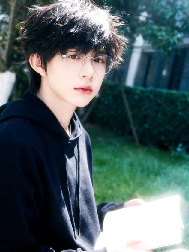 Xin chào học trưởng #jonathan #trandichhang #chenyiheng #陈奕恒 #xuhuong 