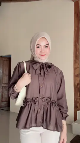 blouse aku cantik bgt kann😍🤏🏻 #blouse #blousecantik #blousemurah #outfitideas #outfitinspo 