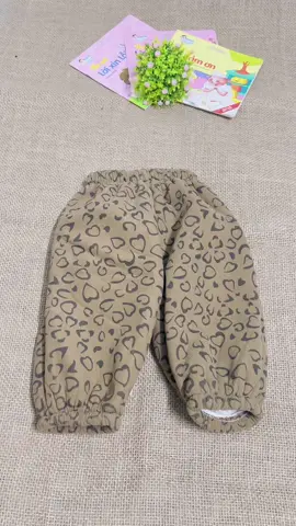 Quần Nỉ nhung lót lông cừu ấm áp cho bé yêu trong mùa đông lạnh giá này mẹ nha #quanlotlongcuu #quanchobe #quanninhung #mevabe #videoviral 