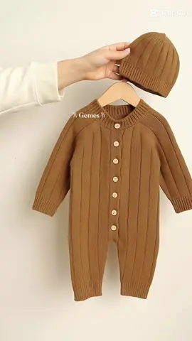 Baru dipakai bentar udah kelihatan gemes banget 😍🧸  #jumperbayi #bajubayilucu  #outfitbayi #fashionbayi #fypシ゚viral 