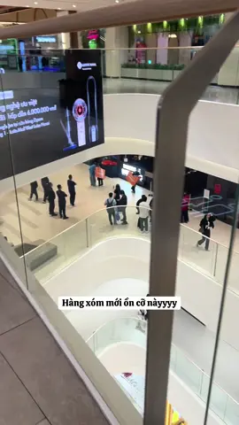 Hàng xóm mới ở Lotte Mall Tây Hồ ồn cỡ này. Vui quãi đạn 🔝🔝🔝  Trước đó mọi người nhanh trí qua MBS Pilates trên tầng 4 tập xong rồi xuống đây ăn nha #barbecuebarmusic #lottemalltayho #mbspilates #pilates @Sparkora Vietnam 