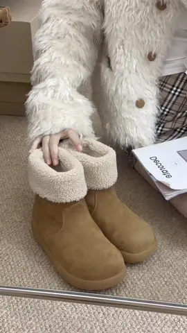 Gợi ý bốt lông ấm áp cho mùa đông này #xuhuong #trending #giaydep 