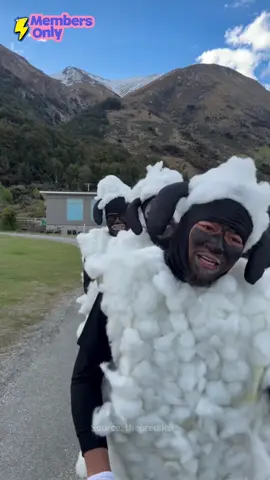 setelah didenger lagi, jujur jadi takut yaa omesh belain darto gini. emang mendingan berantem aja deh kayanya 😂