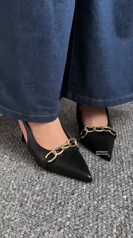 This black heels are giving classy and elegant energy. 🖤 They’re only 3 inches, super wearable, and if you have wide feet—go one size up.  #blackheels #OOTD #ClassyStyle #ElegantFashion #heels    