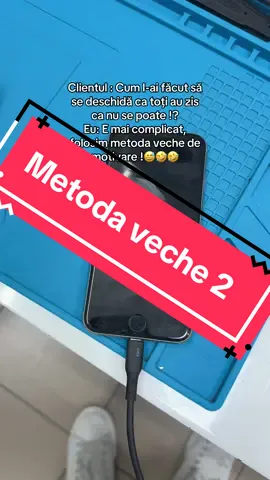 La Clinica GSM, uneori e mai bine să nu dezvăluim chiar toate metodele noastre secrete… important e că avem motivație ca la carte și disciplină cât pentru trei echipe! 💪📲 În acest video niciun telefon nu a fost rănit, iar noi promitem că toate metodele folosite sunt 100% profesionale. 🔧✨ #ClinicaGSM #ReparațiiProfesionale #Pamflet @Petru' 
