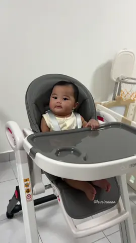 He loves his new chair 🫶🏻 @Quinton Baby 