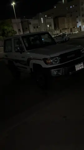 سلامت عينك هذا انا🖤🖤😎👋🏻.            #pov #fyp #viral #explore #ti̇ktok 