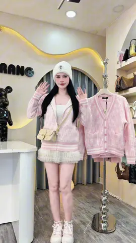 #trendingtiktok #xuhuongtiktok #moingaymotoutfit #thoitrangnu #xuhuong 