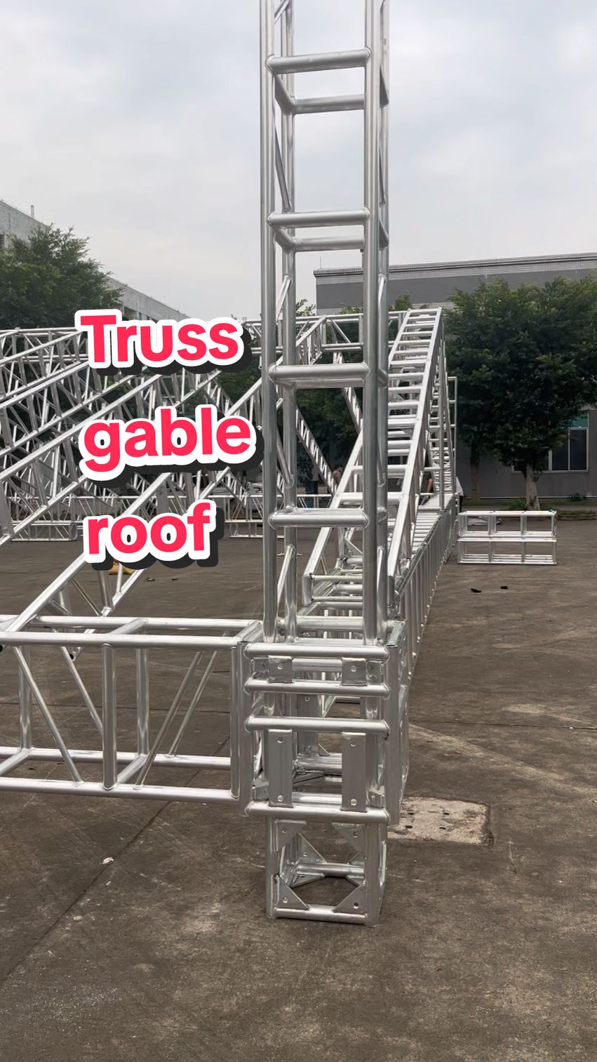 Truss gable roof 6061-t6Aluminum alloy truss roof construction test! Please check!Used in various music festivals, concerts and large-scale stages!#truss #aluminiumalloy #barrier #桁架 #eventos #jintielong #factory #stage #layher #event #rent#design 