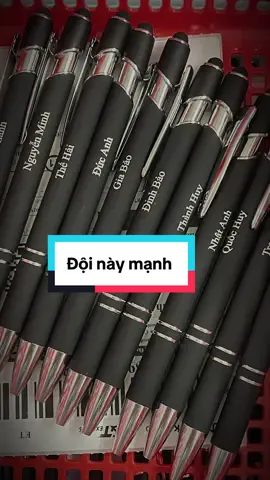 Nhóm mình cũng làm 1 cây đi các ní.  #quatang #khactentheoyeucau #viral 