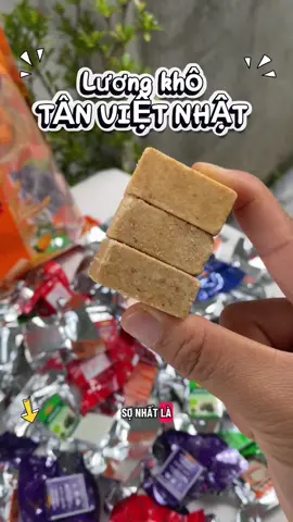 Trả lời @Thương 🎀 Người lớn ít ăn vặt nhưng lại thích ăn lương khô , Mình hay mua cho ông bà ở quê ai cũng khen ngon hơn hồi xưa nhiều lắm #luongkhomixvi #luongkho #anvathealthy #anvatngon #thuongyeudoi  @Thương Yêu Đời rì viu  ☘️  @Thương Yêu Đời rì viu  ☘️  @Thương Yêu Đời rì viu  ☘️ 