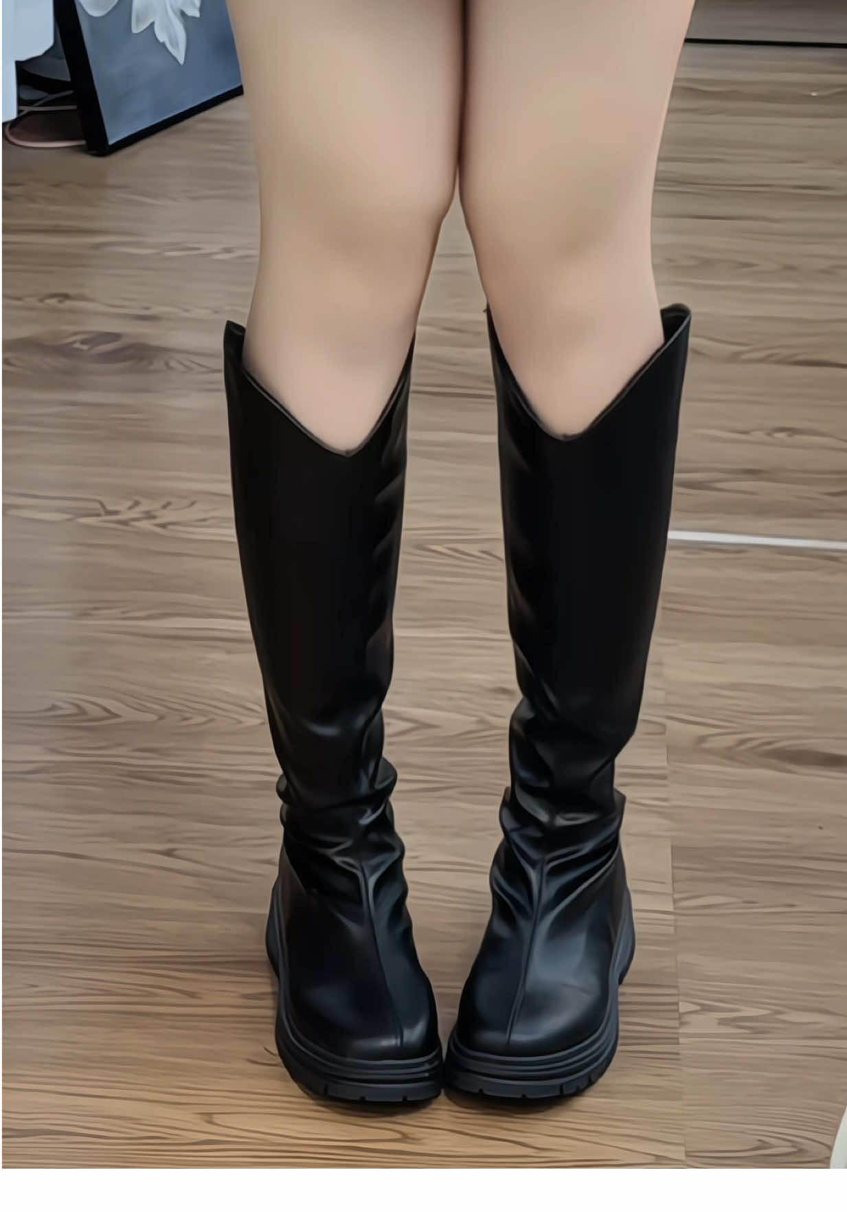 Xinh quá chân to như mình che hết luôn nè #xuhuong #thờitrang #aogiunhiet 