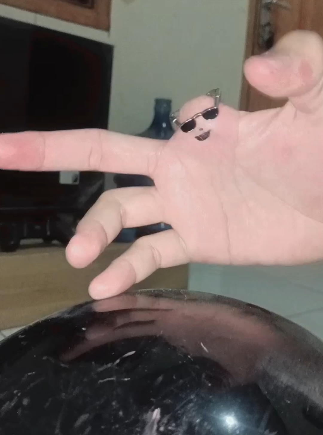 eh lepas kacamata 👓 nya 🤣 #fyp #fypシ #fypage #shopee #kuat 