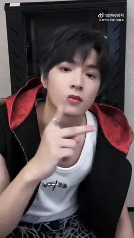 Tiểu Lưu upbo: “ Your sauce “ #tnt时代少年团 #tnt_thời_đại_thiếu_niên_đoàn #shidaishaoniantuan #lưudiệuvăn #liuyaowen #刘耀文 #teensintime时代少年团 #时代少年团 #时代少年团刘耀文 #时代峰峻 