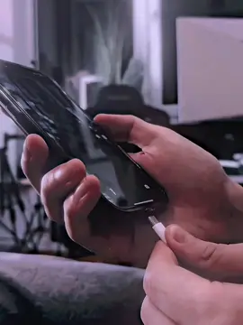 Không có người yêu sao hiểu 🙂‍↕️