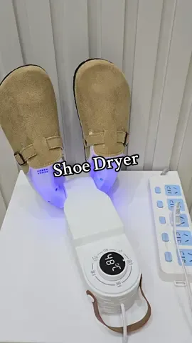 Tired of putting on cold, damp shoes? 🥶 #problemsolved #LifeHack #wetshoes #comfort #fyp 