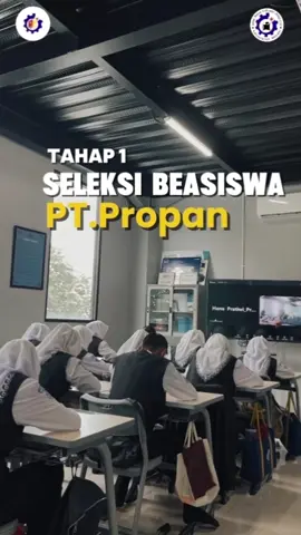 Halo Sobat Teknik Kimia Industri🧑🏻‍🔬👩🏻‍🔬 Ada yg tau gak nih Jurusan kami sedang melaksanakan apa?🤔 Jadi,Kami sedang melaksanakan Tes TIU (Tes Intelegensi Umum) Dan Tes Kepribadian‼️ Untuk Seleksi Beasiswa  Yg di Adakan oleh PT.Propan Raya ICC🤩 Semangat semua untuk tahap berikutnya,Good Luck✨ #PaintTechnology #smkbisasmkhebat #smkmitraindustrimm2100 