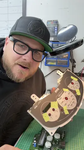 2005-08 F150 Odometer display fix. Disclaimer: please do not attempt this fix if you are not properly equipped, you can make a mess of things in a real hurry. We can do it for you! $150 In Canada? Send them to me. In USA? Send them to @Daxon Dick 